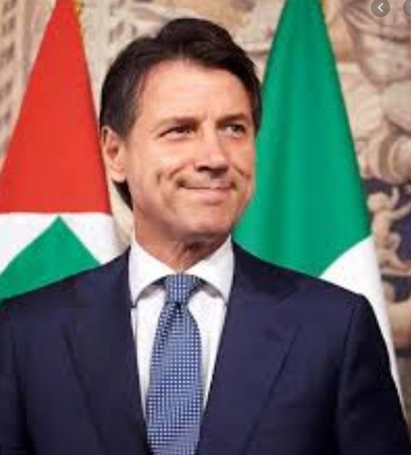 Giuseppe Conte: l'Italia chiude